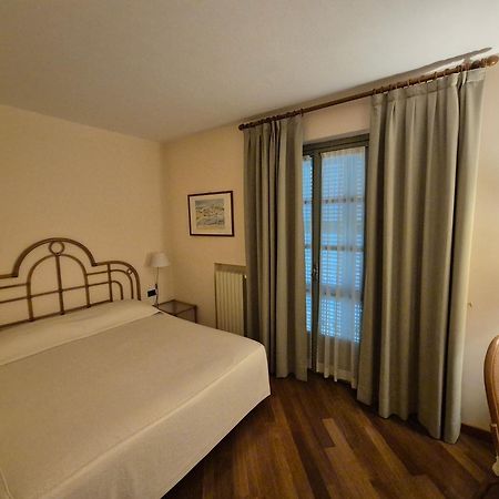 Locanda Del Boscogrande 몬테그로소 다스티 외부 사진