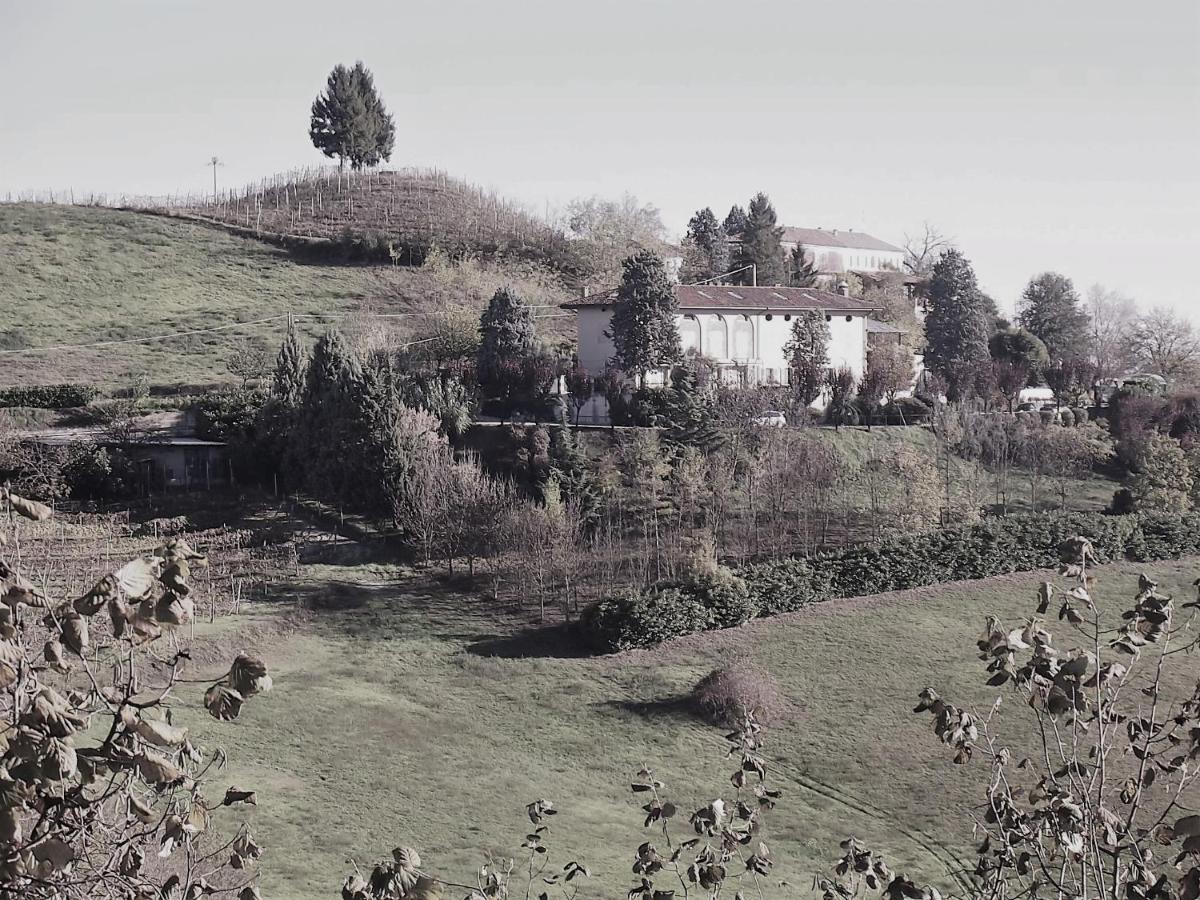 Locanda Del Boscogrande 몬테그로소 다스티 외부 사진