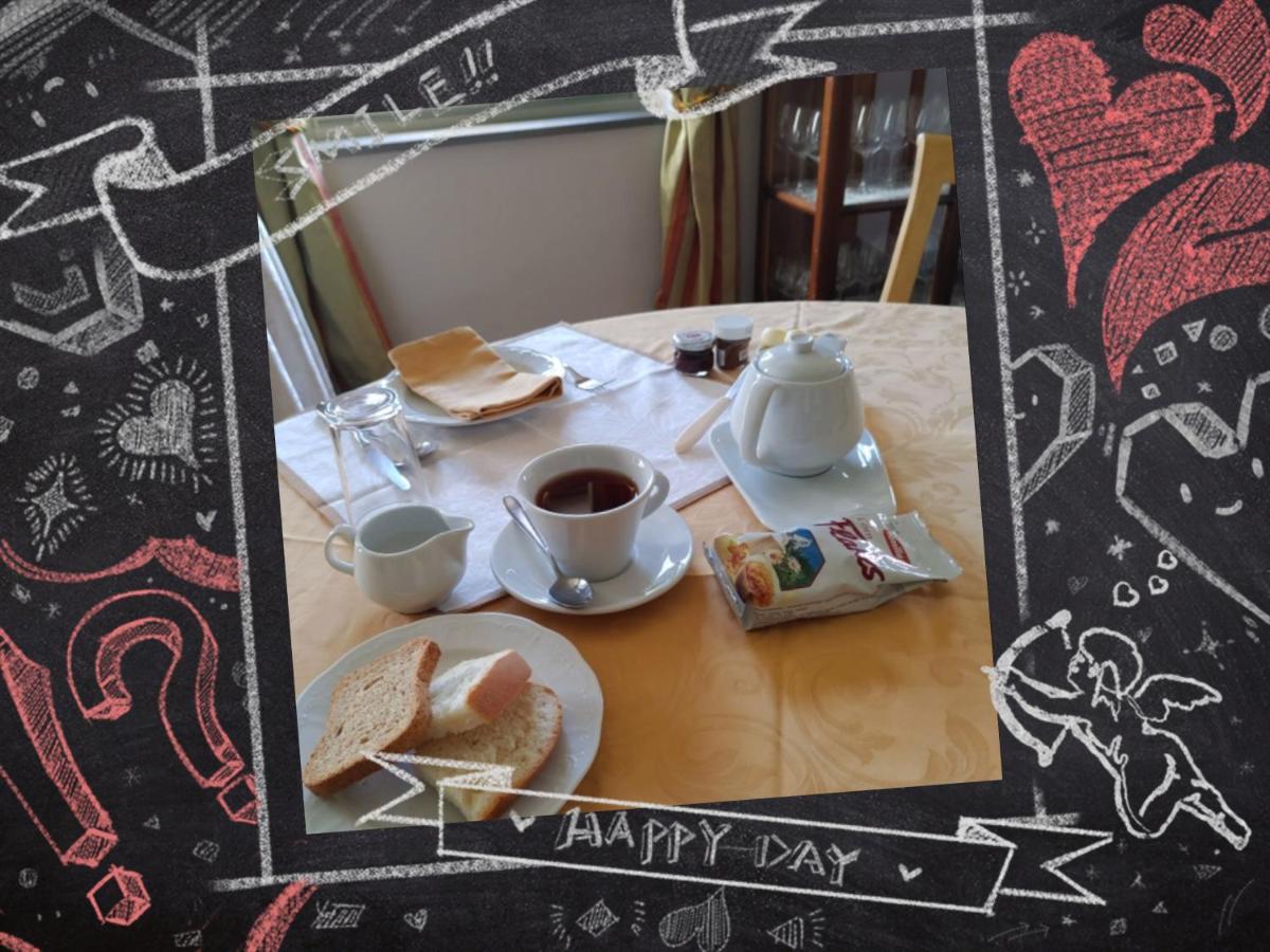 Locanda Del Boscogrande 몬테그로소 다스티 외부 사진